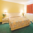 DELUXE QUEEN ROOM (Sleeps up to 2 person) room photo