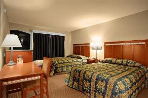 Deluxe Two Queens room photo