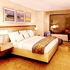 Deluxe King room photo