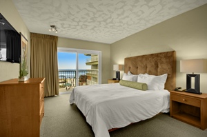 Ocean View Room With King Bed room photo