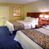 Two Queens Room room photo