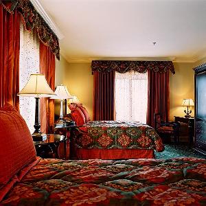 Double Queen Deluxe room photo