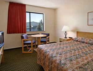 One King Bed room photo