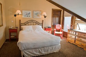 Queen Room room photo