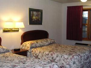 Golf Course View Queen room photo