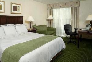 King Room with Sleep NumberŪ Bed room photo