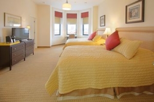 Deluxe Guestroom - Two Queen Beds room photo