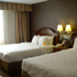 Standard 2 Queens room photo